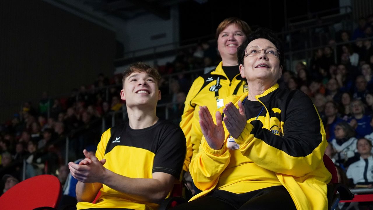 Foto: DSB / Applaus für den ESV Weil am Rhein! Der Titelverteidiger qualifizierte sich als Zweiter im Süden für das Bundesligafinale in Rotenburg an der Fulda.