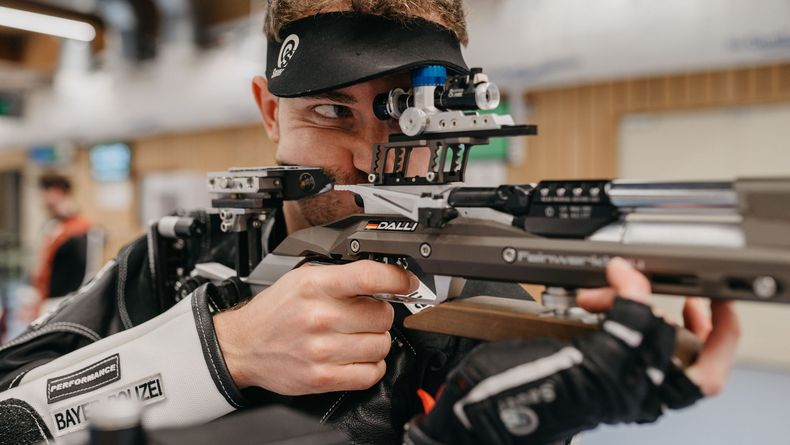 Foto: Lisa Pickl / Ziel Luftgewehr-Finale: Weltmeister Maximilian Dallinger will vor Freunden und Familie auf dem Heimstand unbedingt in das Finale.