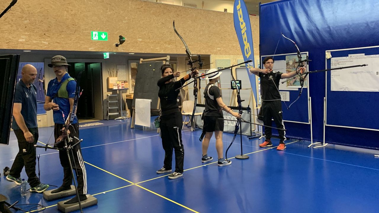 Foto: Blankenfelde / Das Blankenfelder Bundesliga-Team bereitete sich u.a. im World Archery Centre in Lausanne auf die Saison vor.